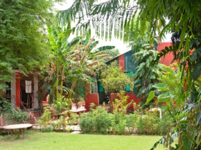 Гостиница Jungle Lodge  Бхаратпур